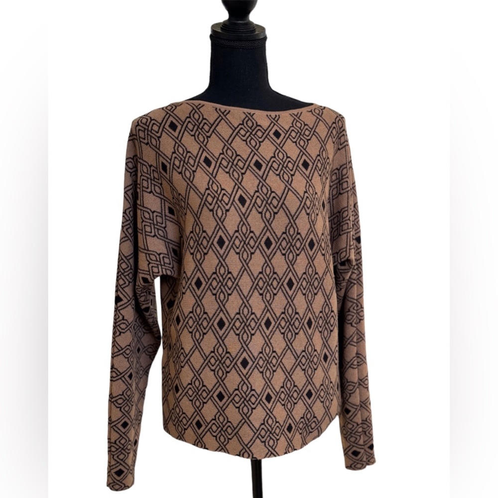 Rafiana Diamond Pattern Sweater